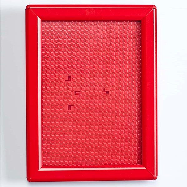 Klapprahmen-Opti-Frame-Rot-DIN-A4-Postermaß-br-mit-Rückenstütze Frontansicht